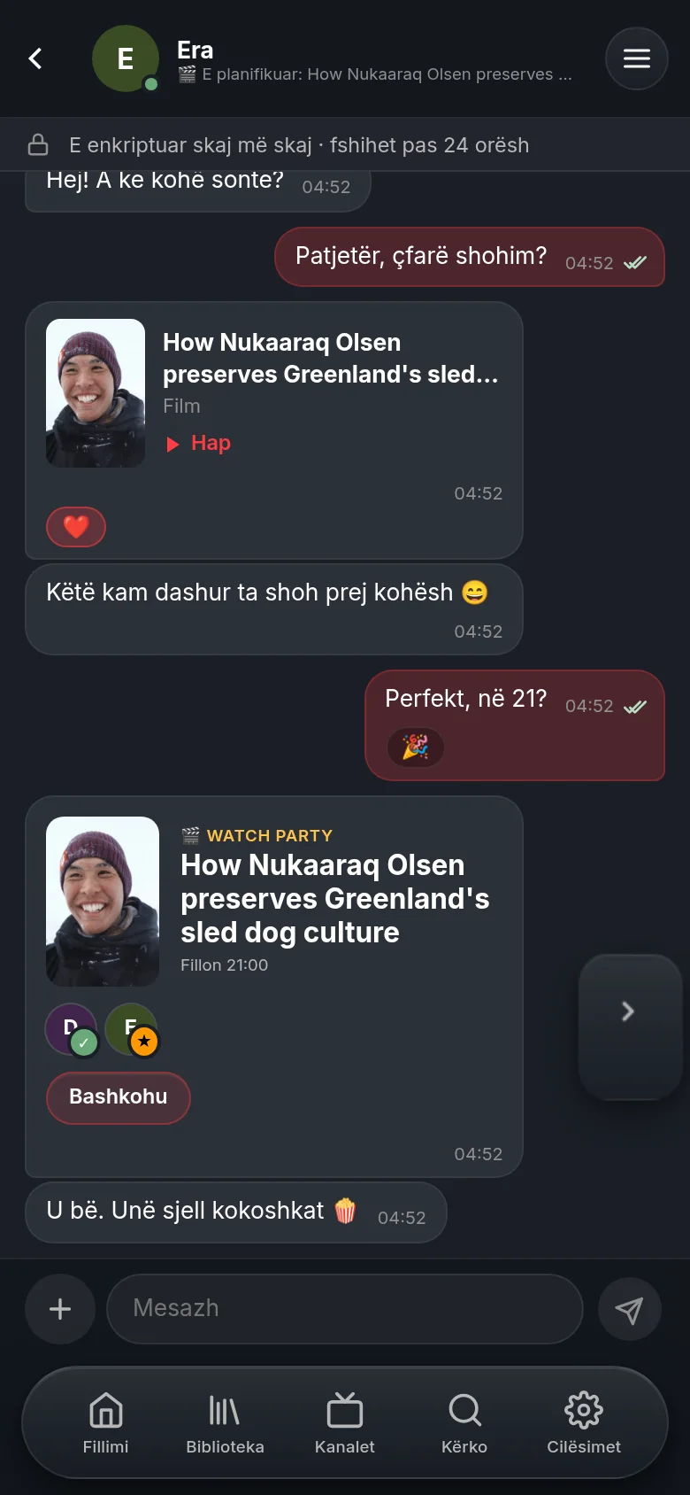 Një bisedë me Erën në Vuma në telefon: një dokumentar i DW i ndarë si kartë me një zemër, një kartë watch party për orën 21 me butonin Bashkohu, dhe rreshti që biseda është e enkriptuar nga skaji në skaj dhe fshihet pas 24 orësh.